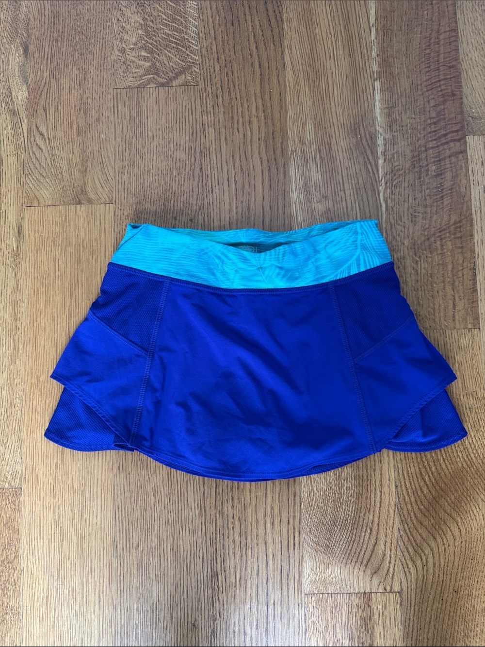 Athleta Girl Tennis Skort…EUC…M/8-10